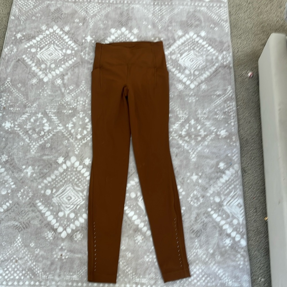 Lululemon size 2